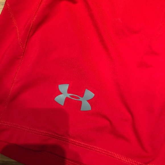 NWOT Under Armour performance stretch short - Picture 2 of 4